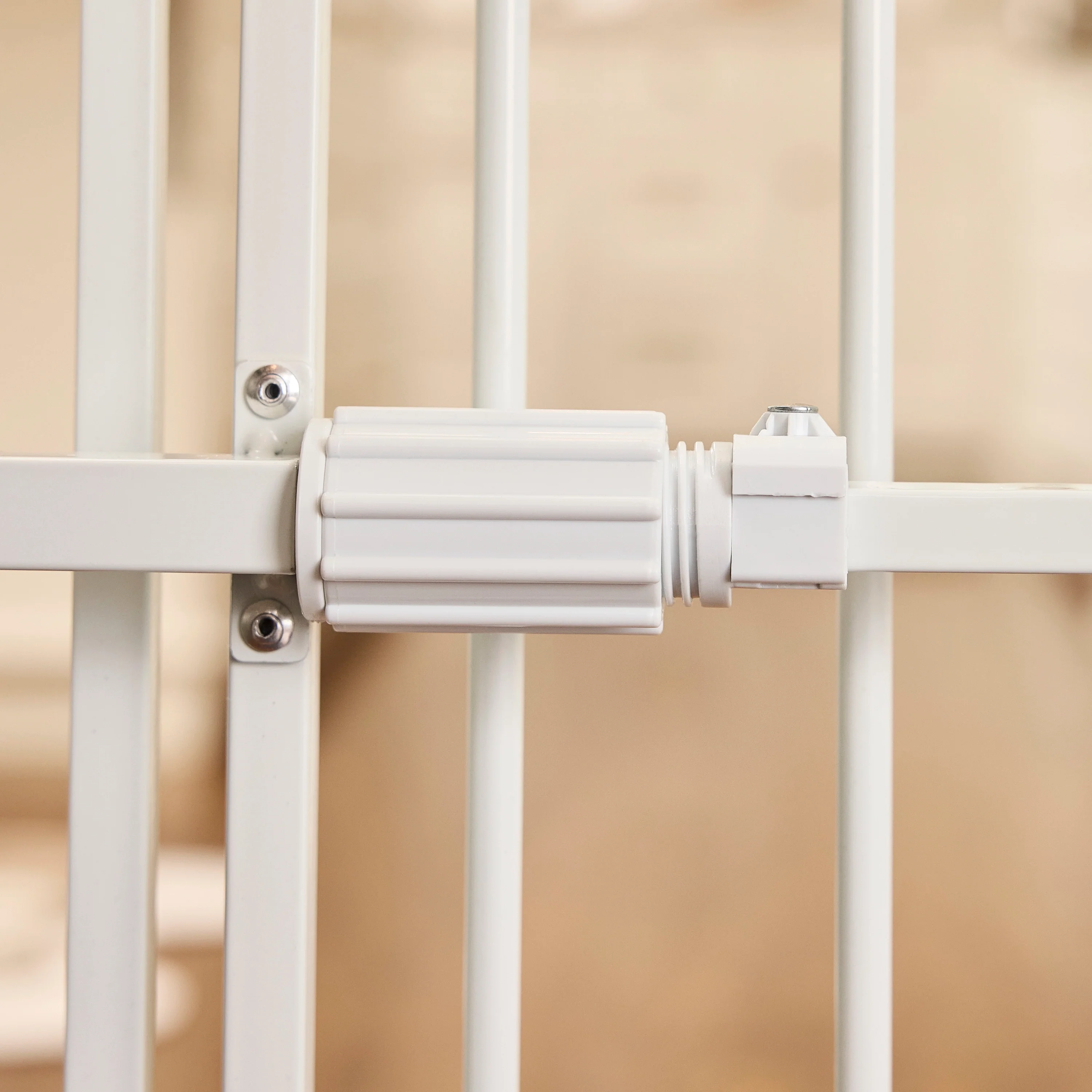 Big Tuffy® Expandable Pet Gate - Image 9