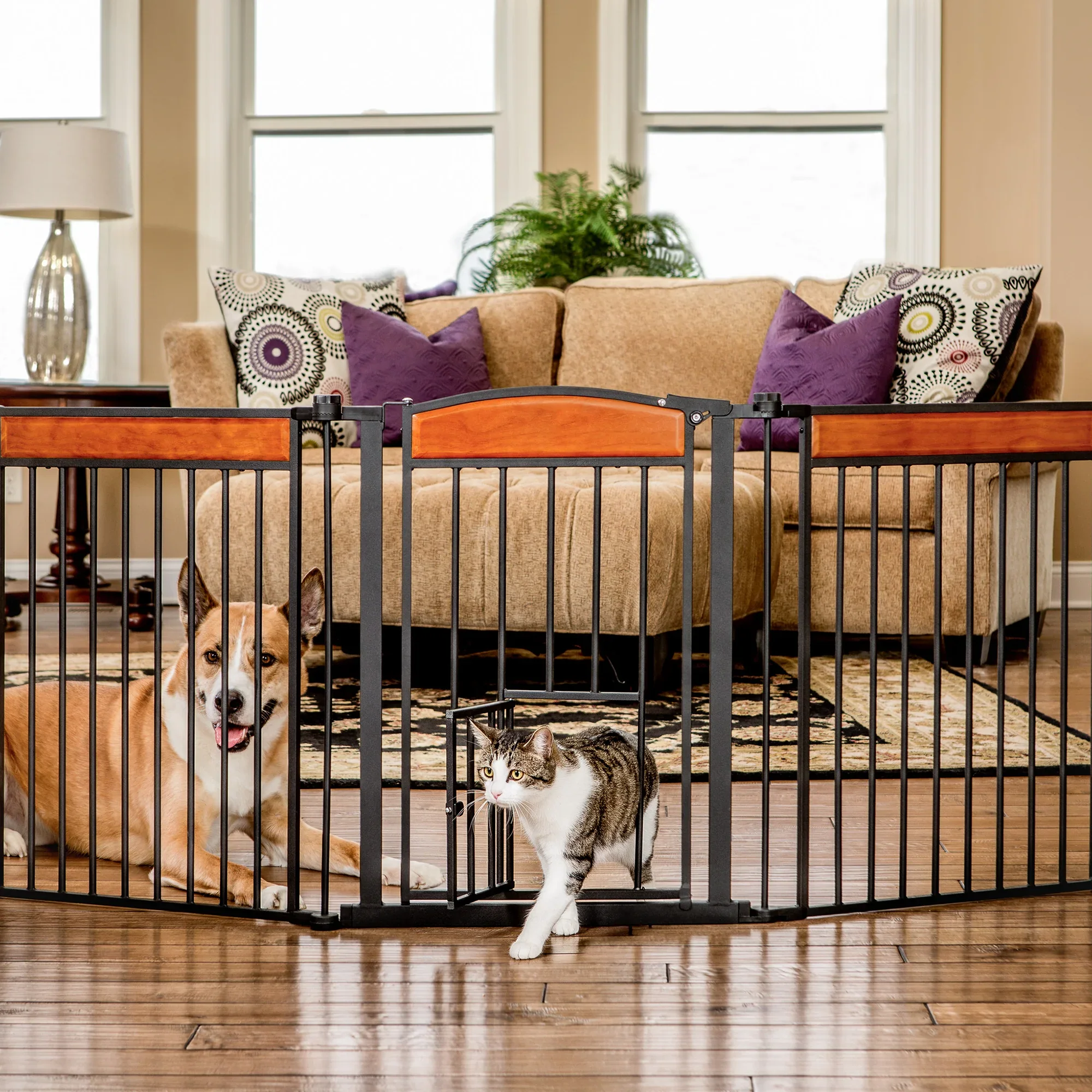 Design Paw Flexi Walk-Thru Pet Gate - Image 2