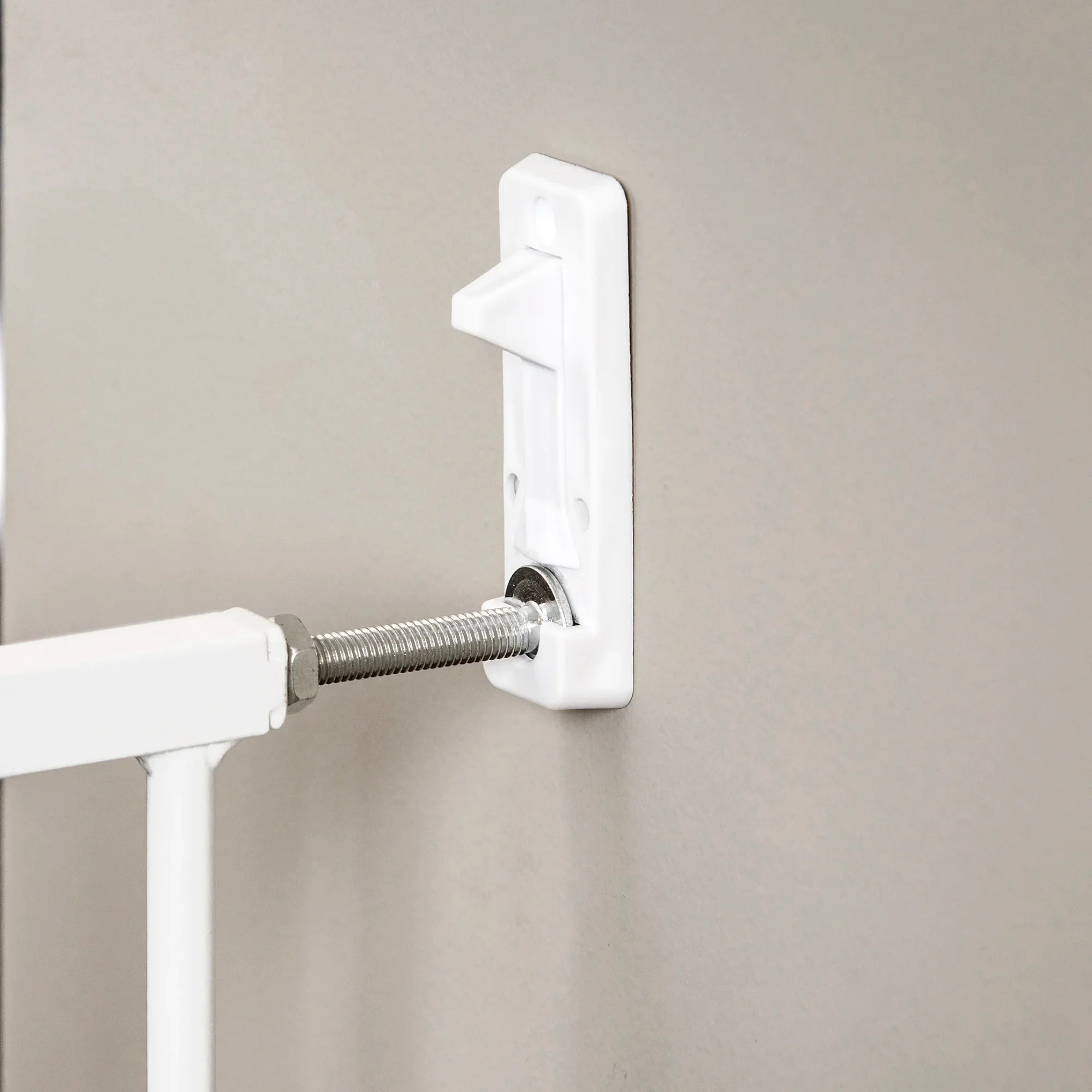 Maxi Walk-Thru Pet Gate - Image 5